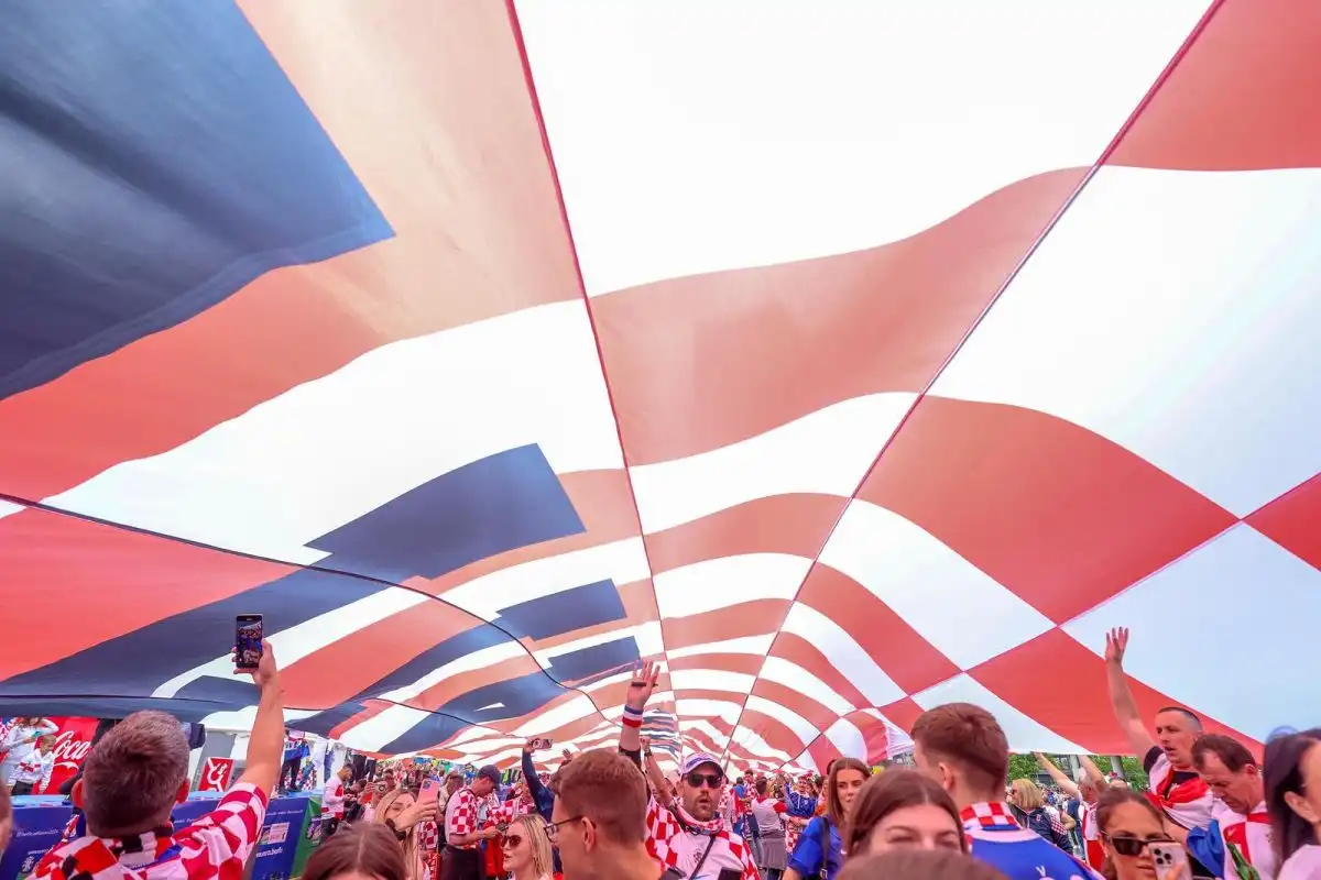 navijači u Berlinu FOTO Sanjin Strukić Pixsell 011 navijači u Berlinu FOTO Sanjin Strukić Pixsell 011