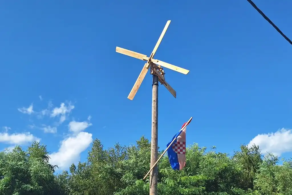 podizanje klopotca, grabrovec