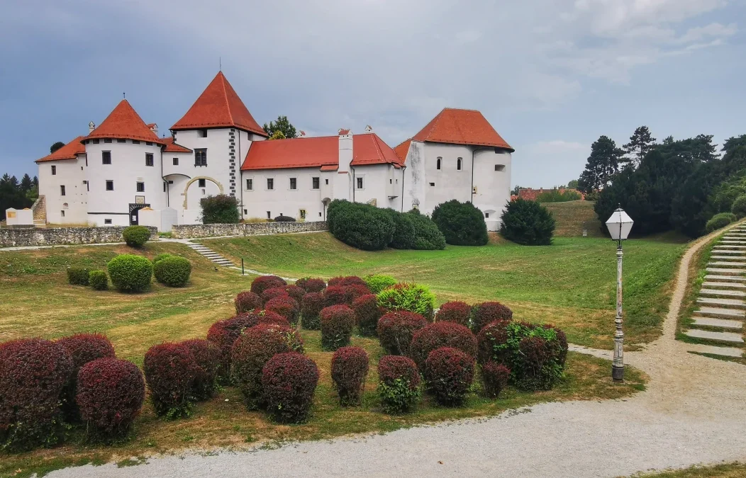 prognoza ljeto oblacno sparno razglednica – foto goran stimec 04