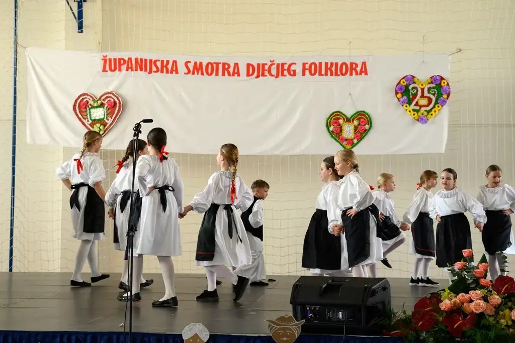 trnovec-zupanijska smotra (10)