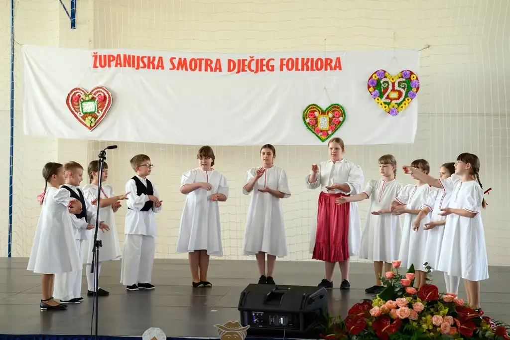 trnovec-zupanijska smotra (7)