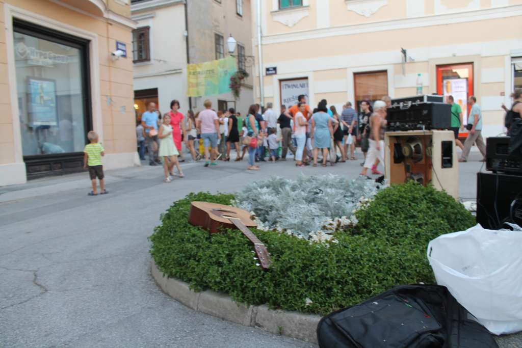 zadnjispanc019362274