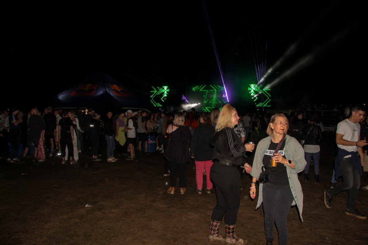 FOTO Drugi dan Forestlanda – zabava je došla do usijanja, evo atmosfere!