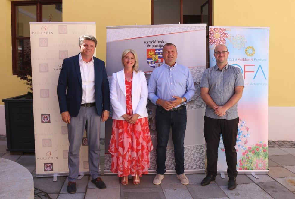 020725_cofa_1 020725_cofa_1