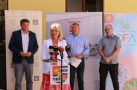 020725_cofa_3JPG 020725_cofa_3JPG