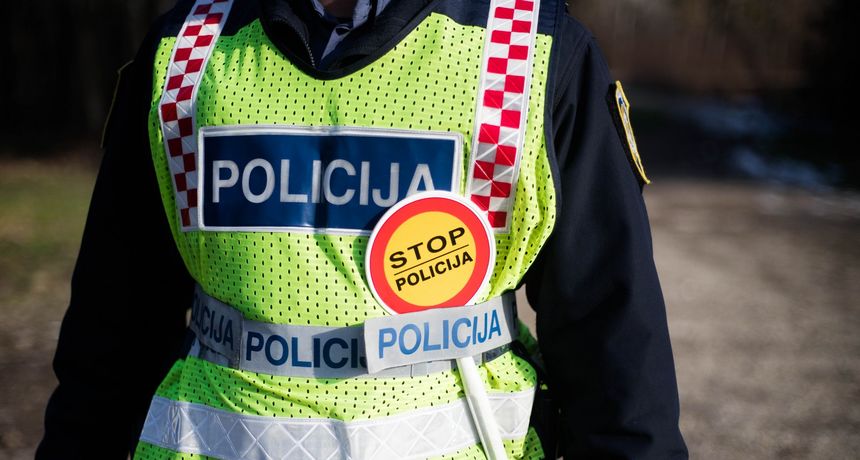 Policijaa Policijaa