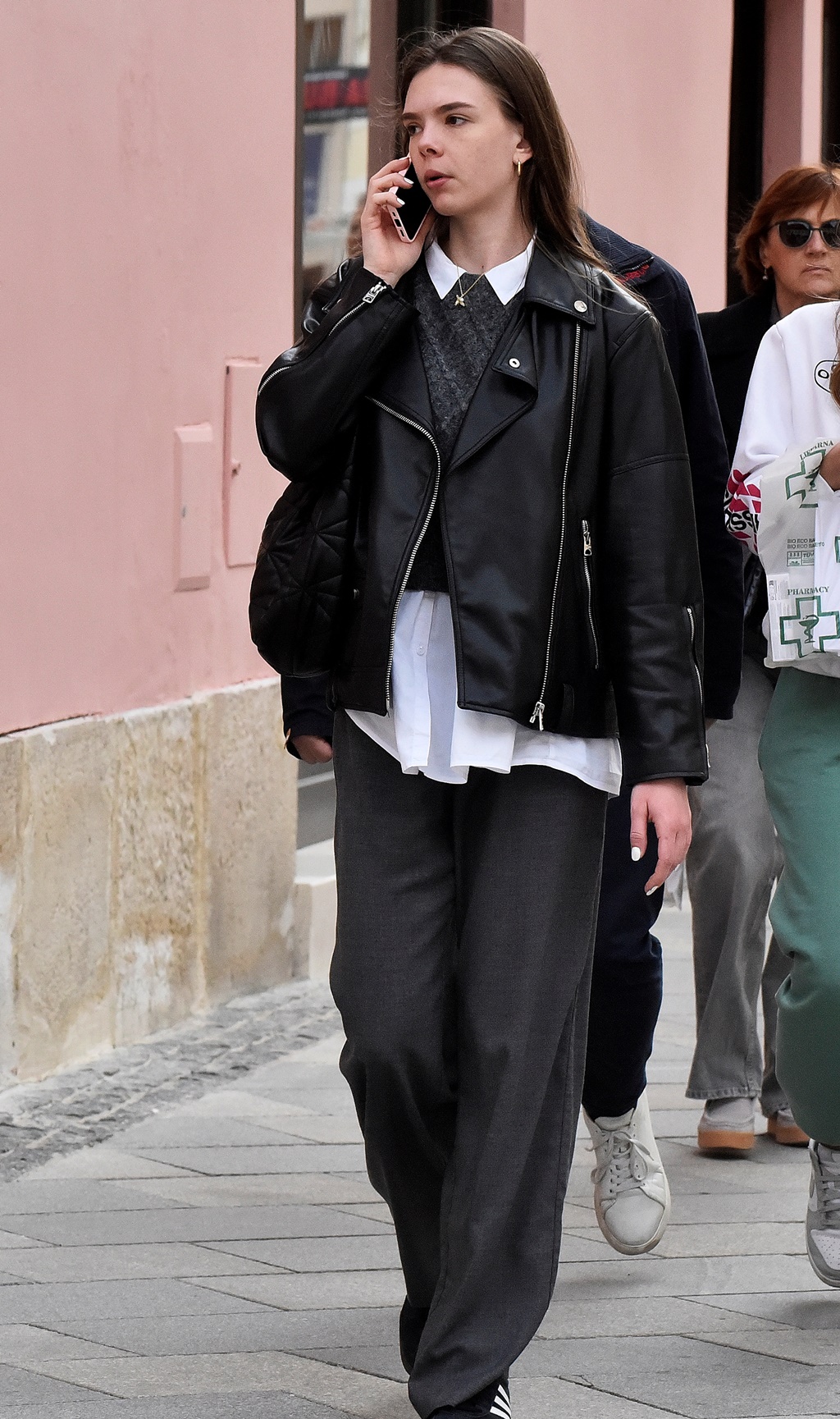 Image 5999641 (auto)