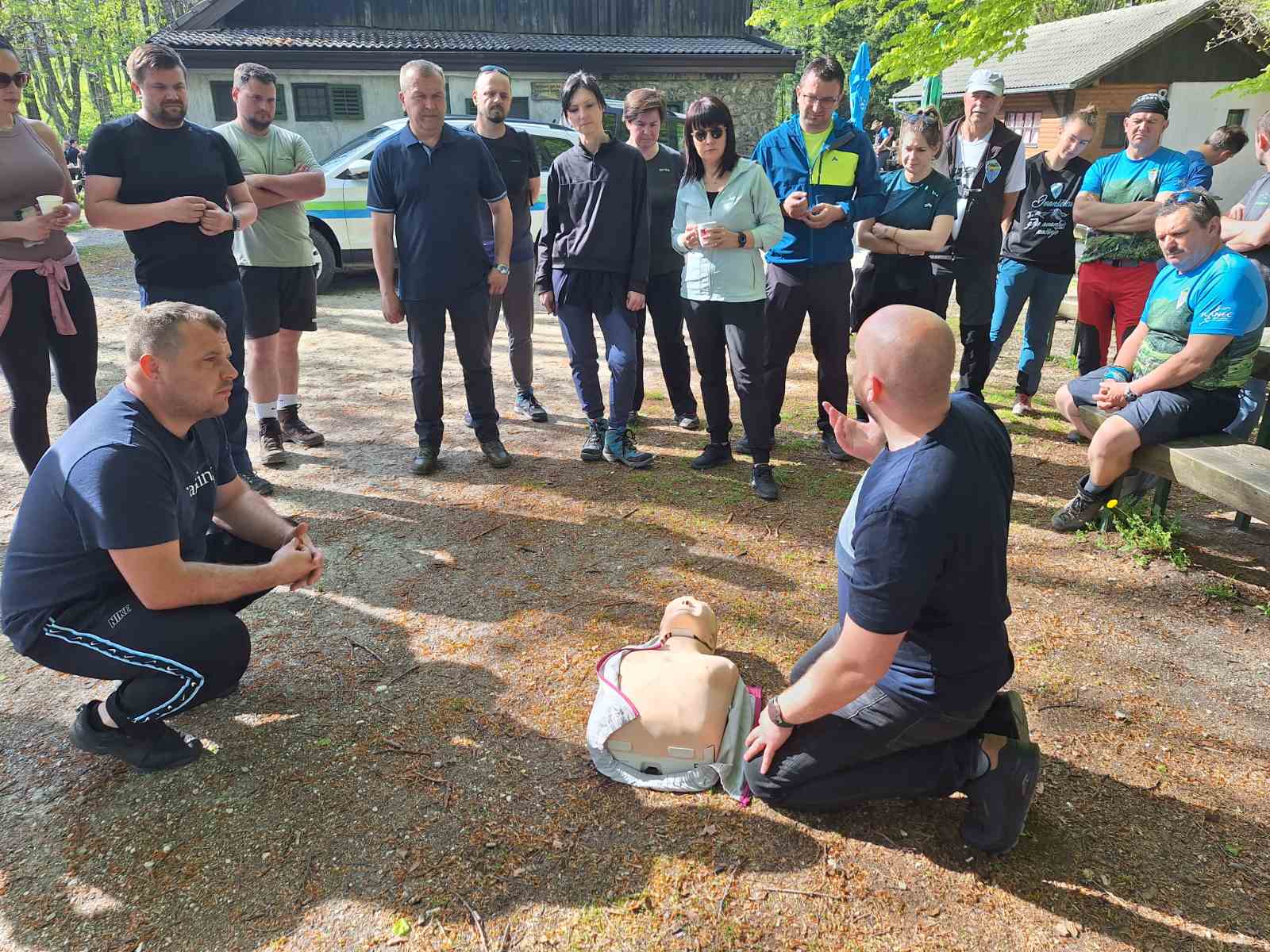 030525_defibrilator_5