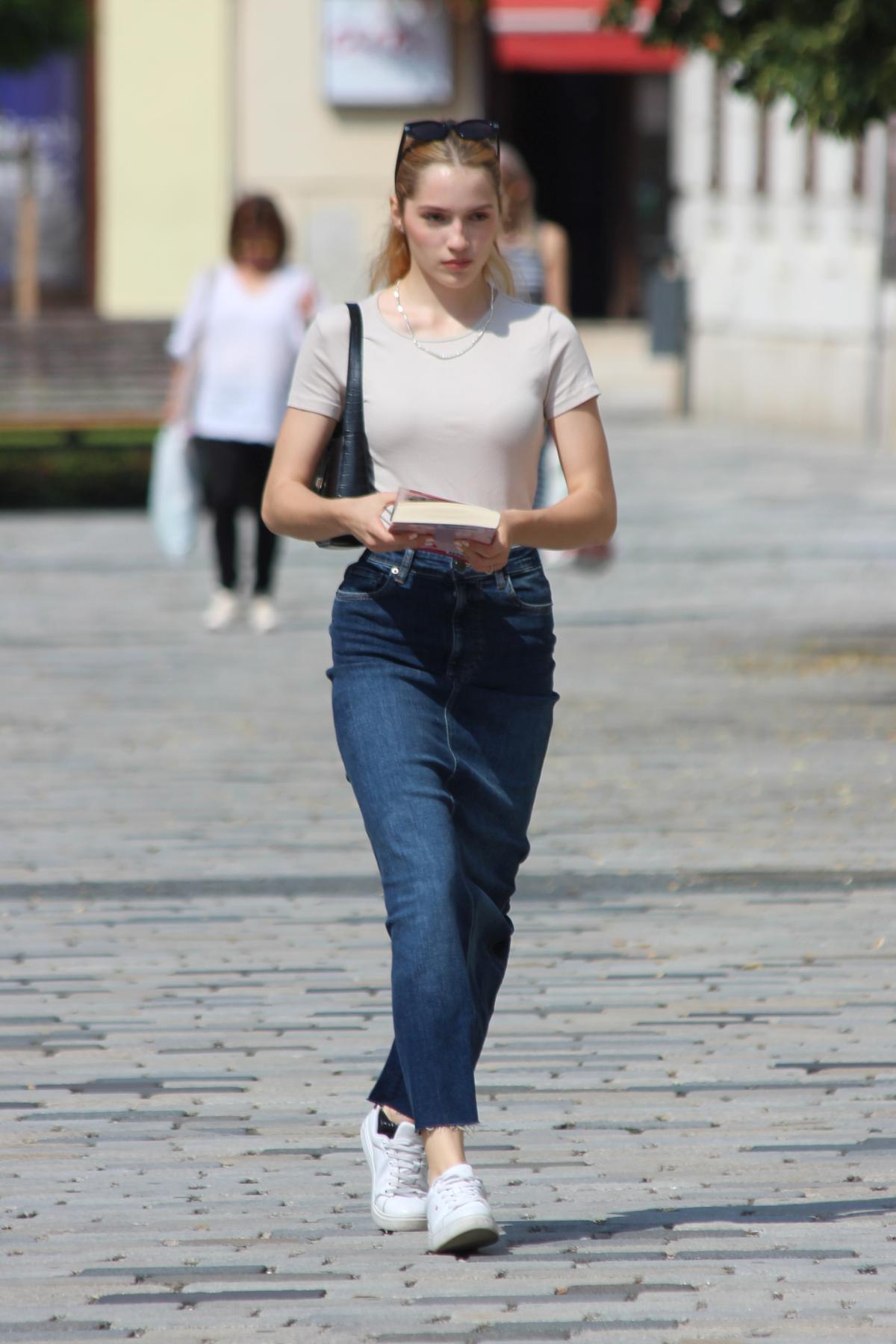 Image 5752905 (auto)