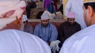 putovanjeumedjuzemljeoman001639