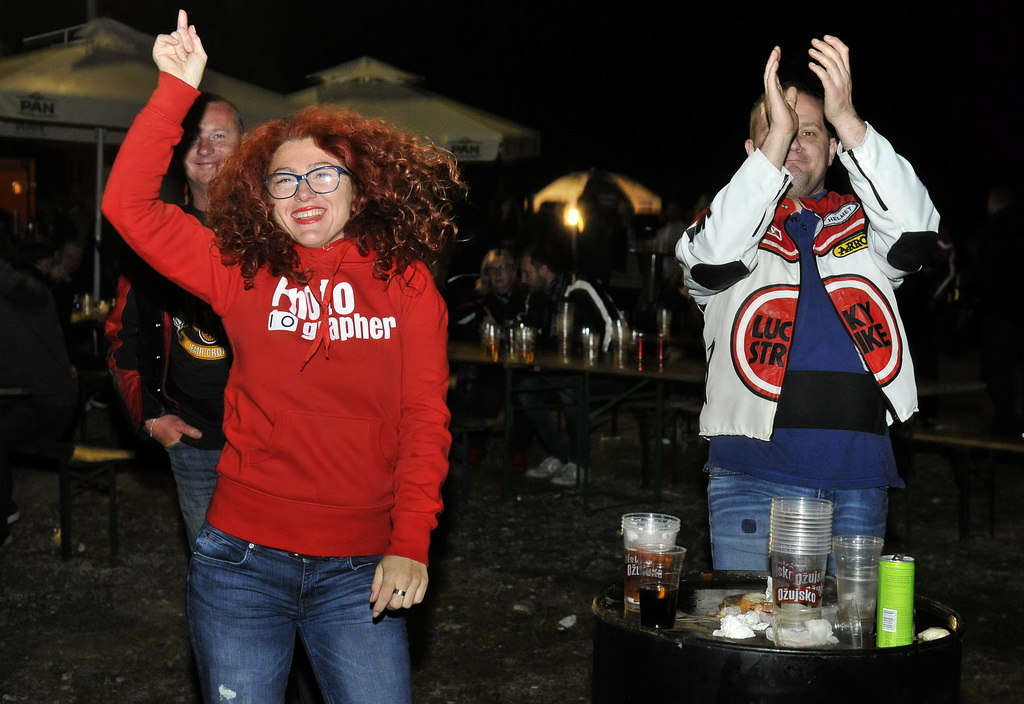 Psihomodo pop na motorijadi u Biškupcu