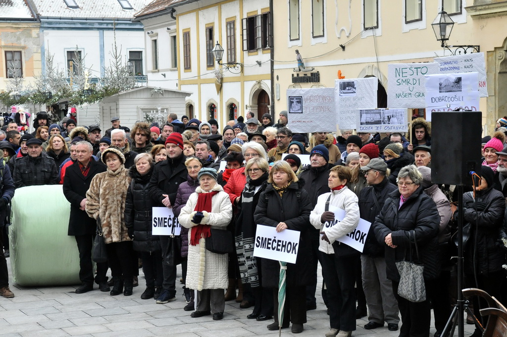Varaždinsko smeće, prosvjed u Varaždinu 5.1.2018. Varaždinsko smeće, prosvjed u Varaždinu 5.1.2018.