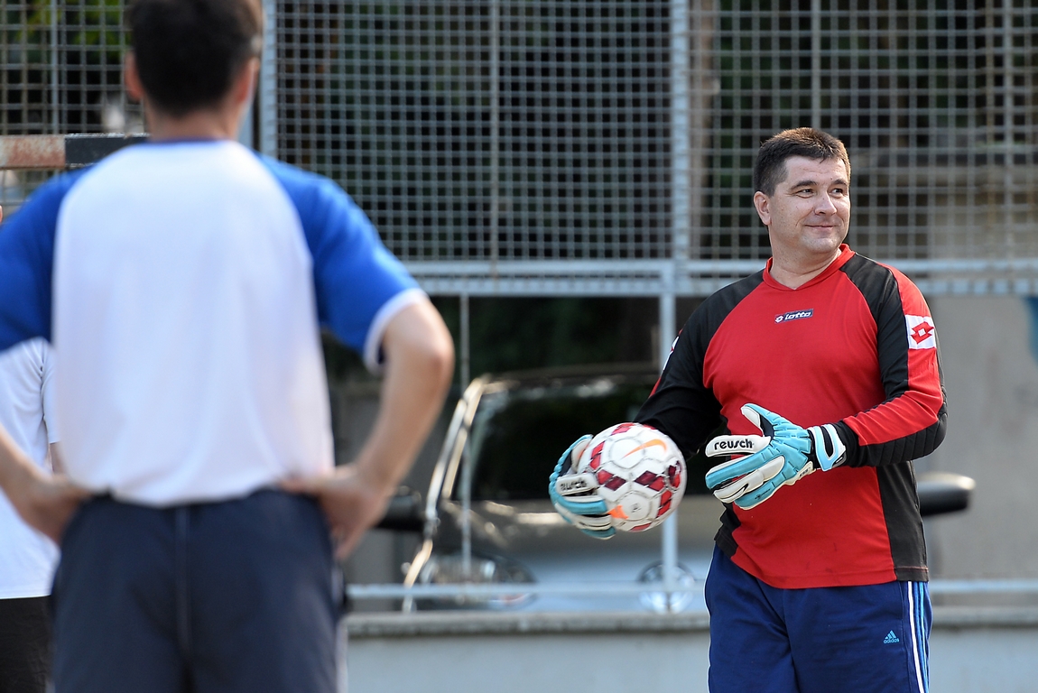 Crni i bijeli – mali nogomet