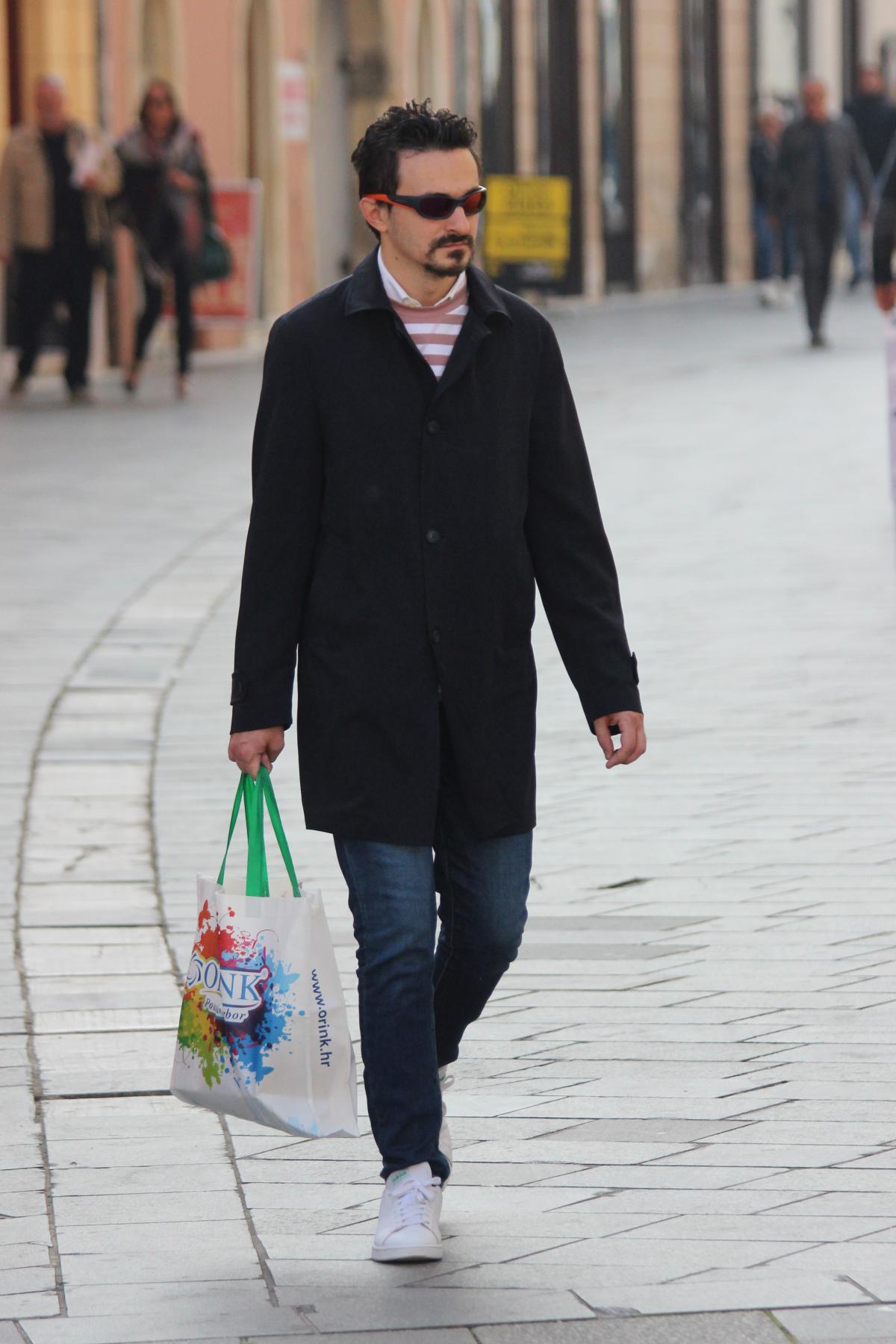 Image 5499482 (auto)