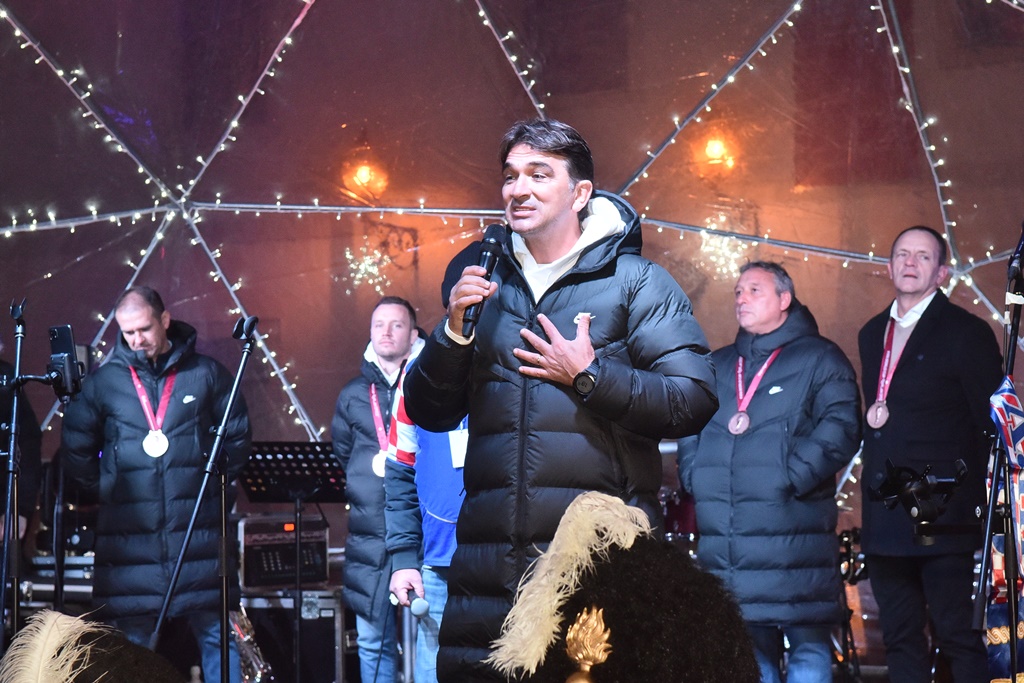 Image 5562545 (auto)