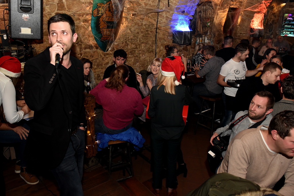 Medina Škrinja humanitarne karaoke 20.12.2019.