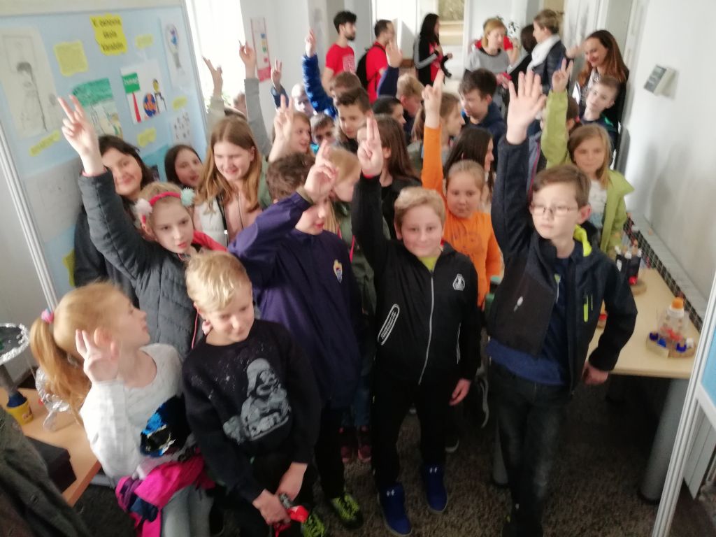 img20180416100530817883