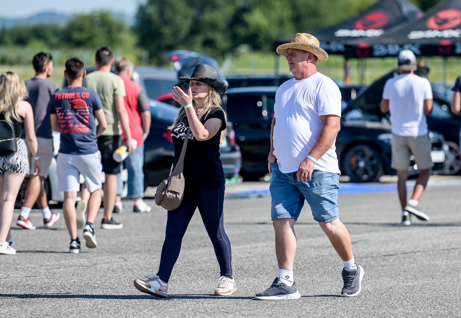 Image 5799595 (auto)