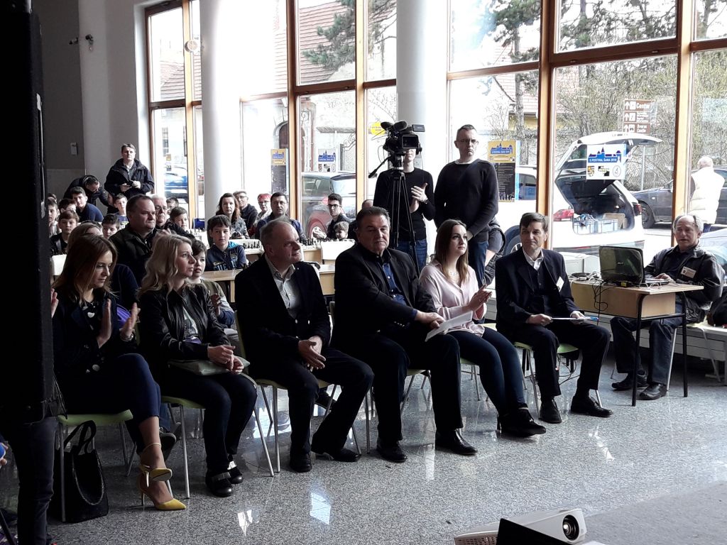 20180407094251877136