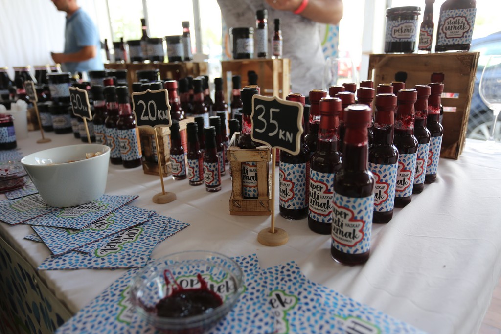 urbanovo201824986783