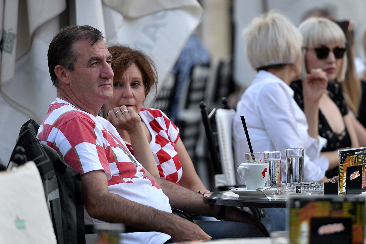 Image 2703277 (auto)