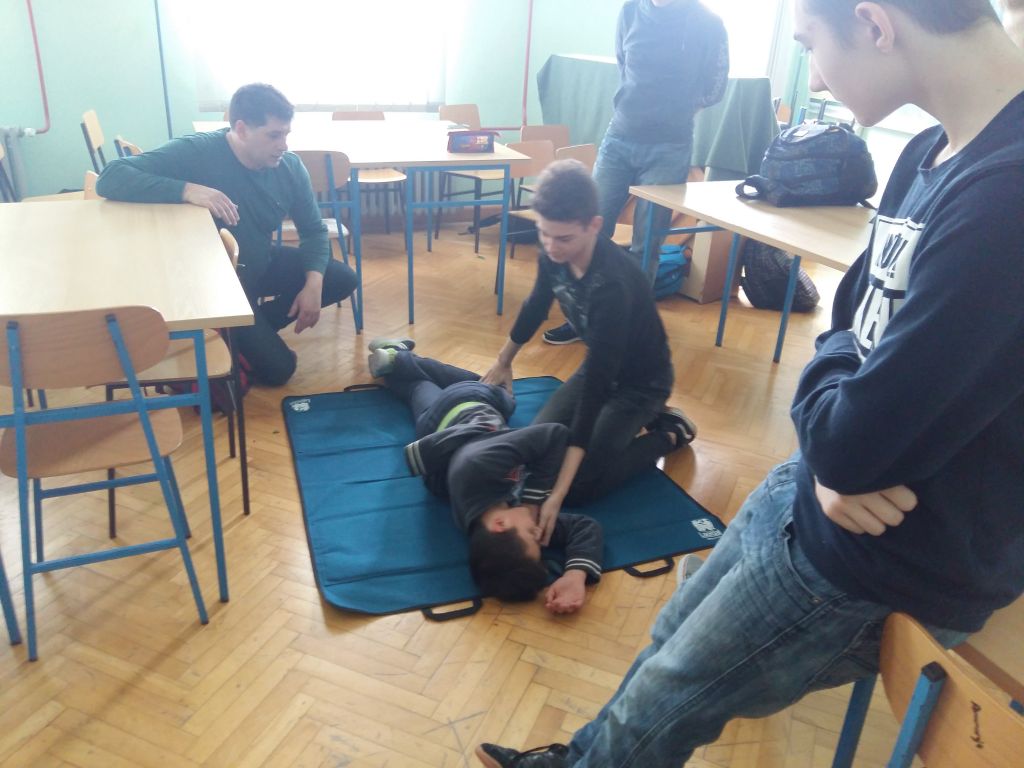 20180328132903263759