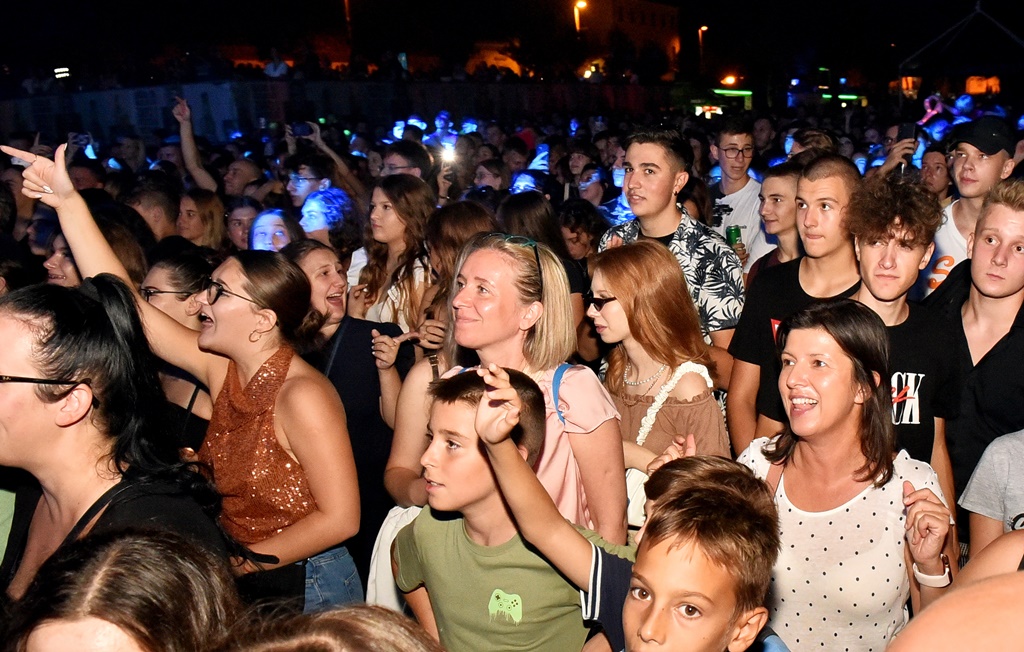 Image 5455924 (auto)