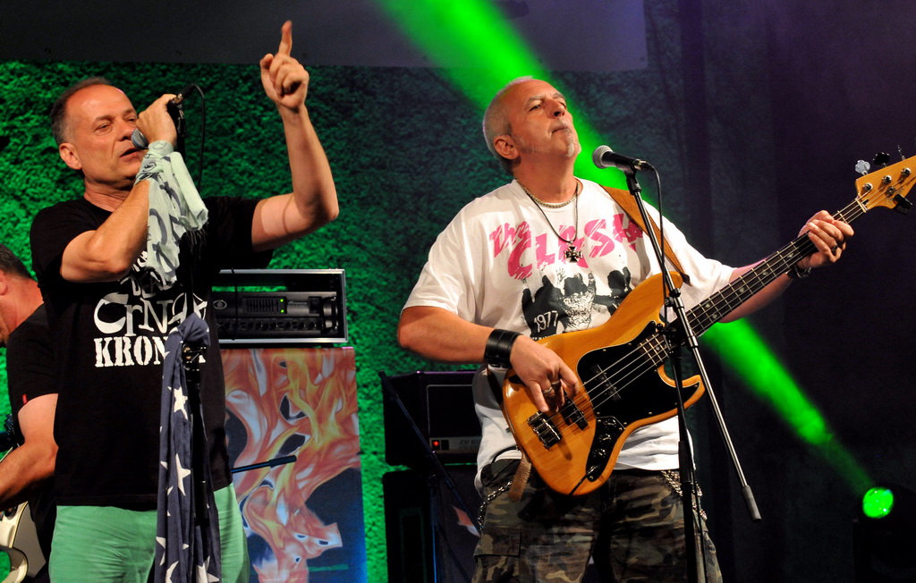 Image 2731241 (auto)