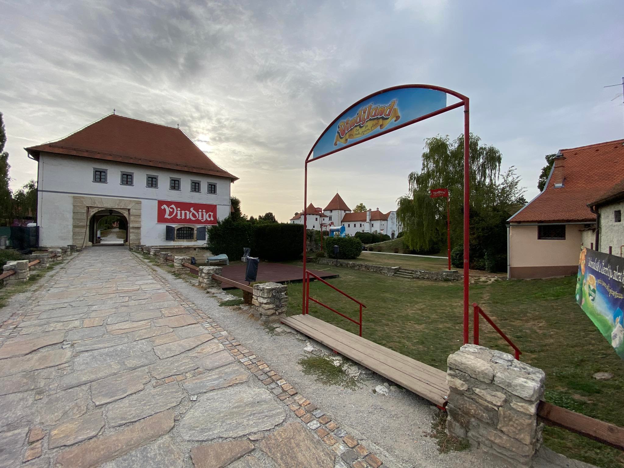 Image 5449716 (auto)