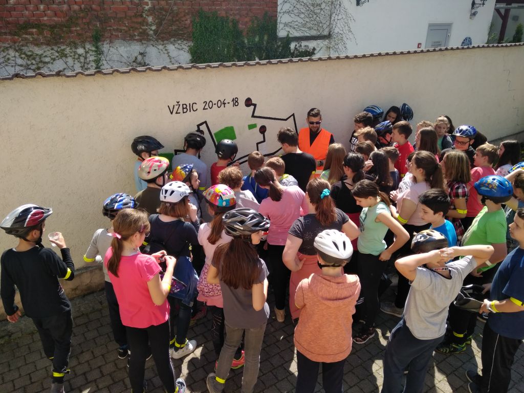 img20180420140141574408