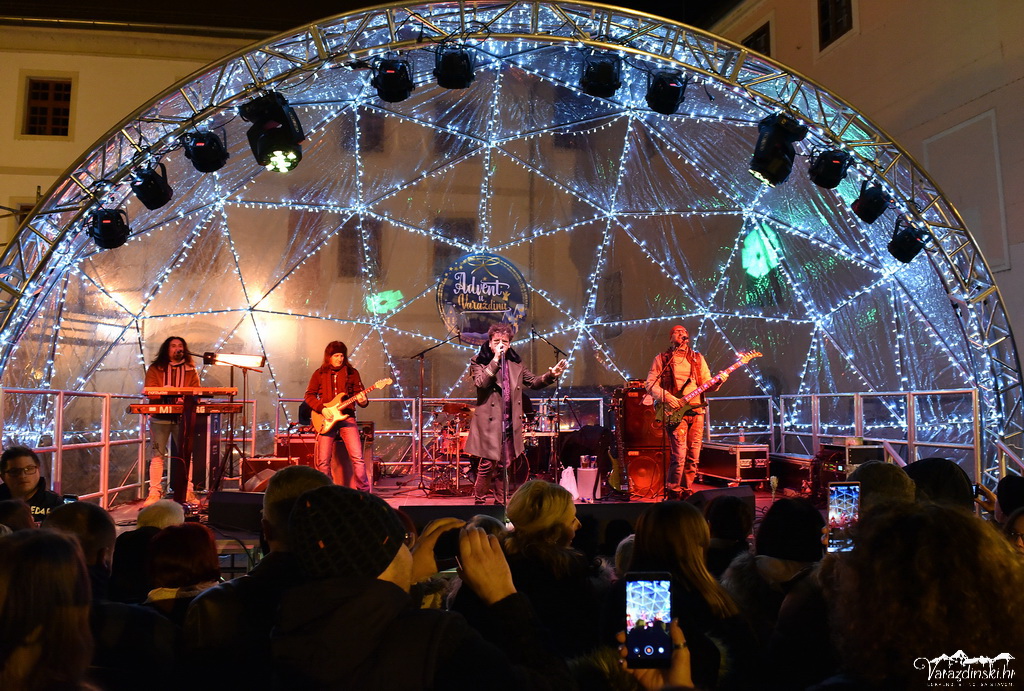 Crvena jabuka, Advent u Varaždinu 30.11.2019.