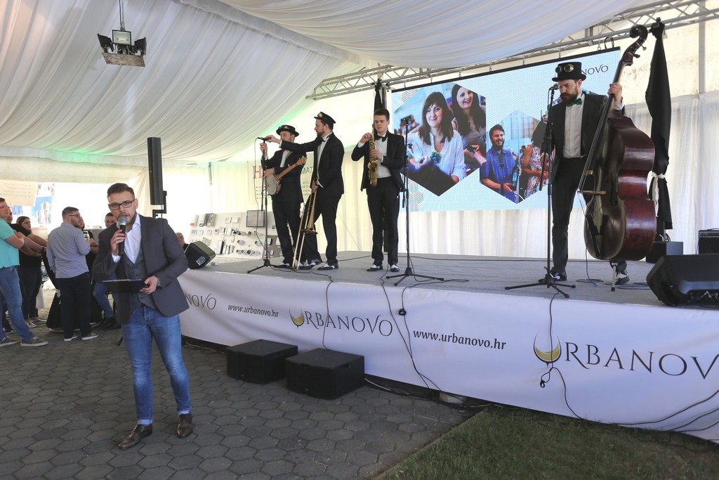 urbanovo201813703141