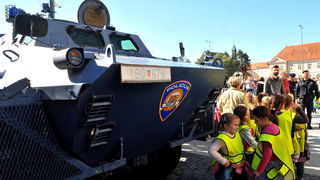 Policijska vježba, Dan policije