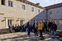 1000187875 1000187875