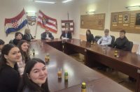 10f5b7c7-c7ca-4105-9ba1-73c44c0cd27e