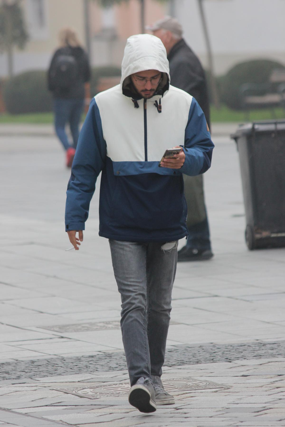 Image 5498266 (auto)