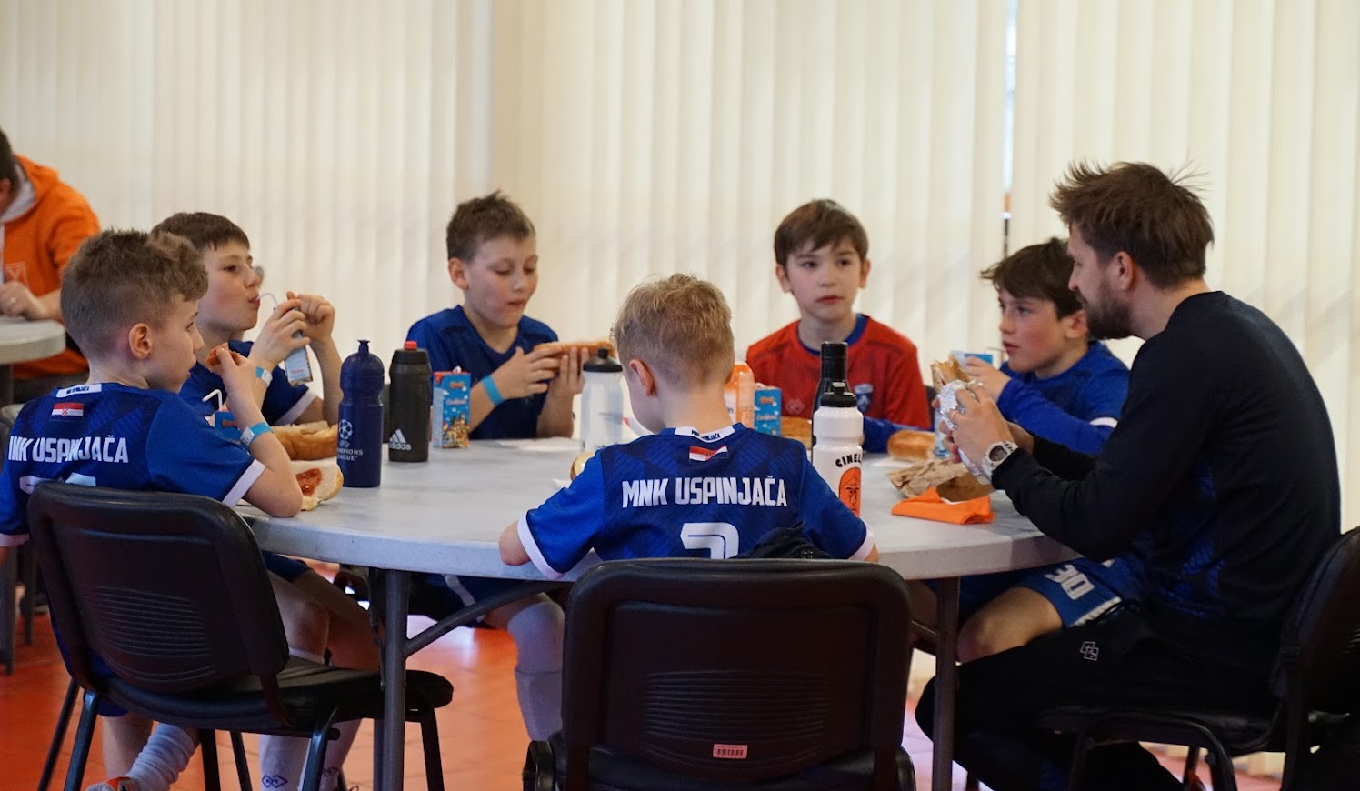 Image 5617433 (auto)