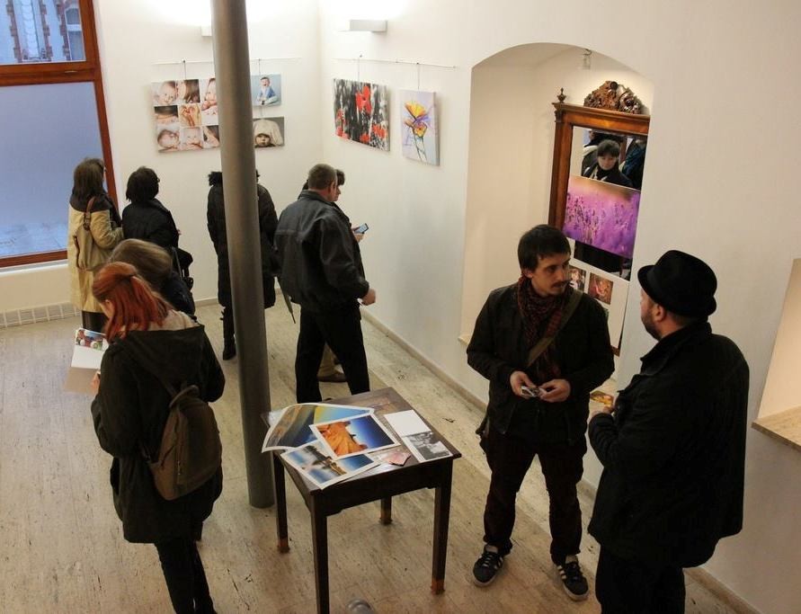 1273699910207801135763306151658