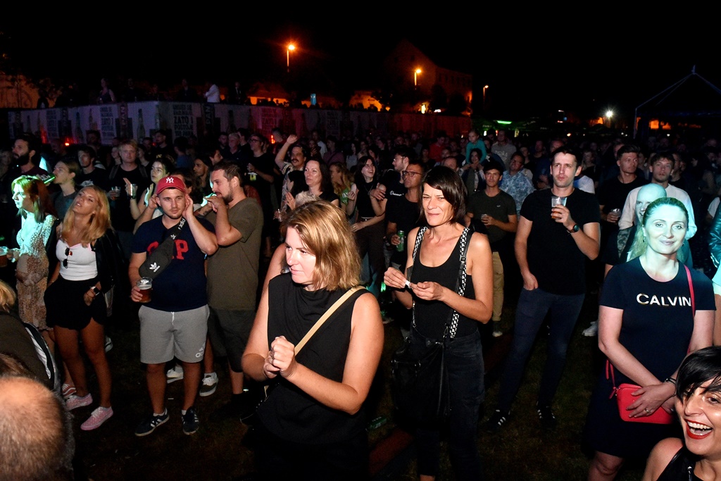 Image 5450500 (auto)