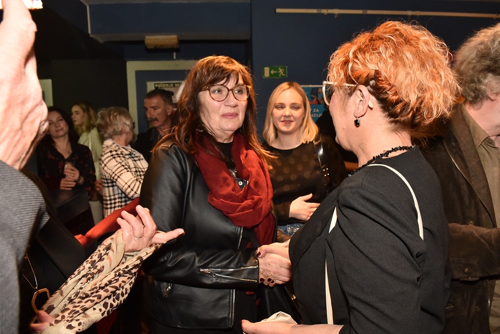 Legenda, HNK u Varaždinu