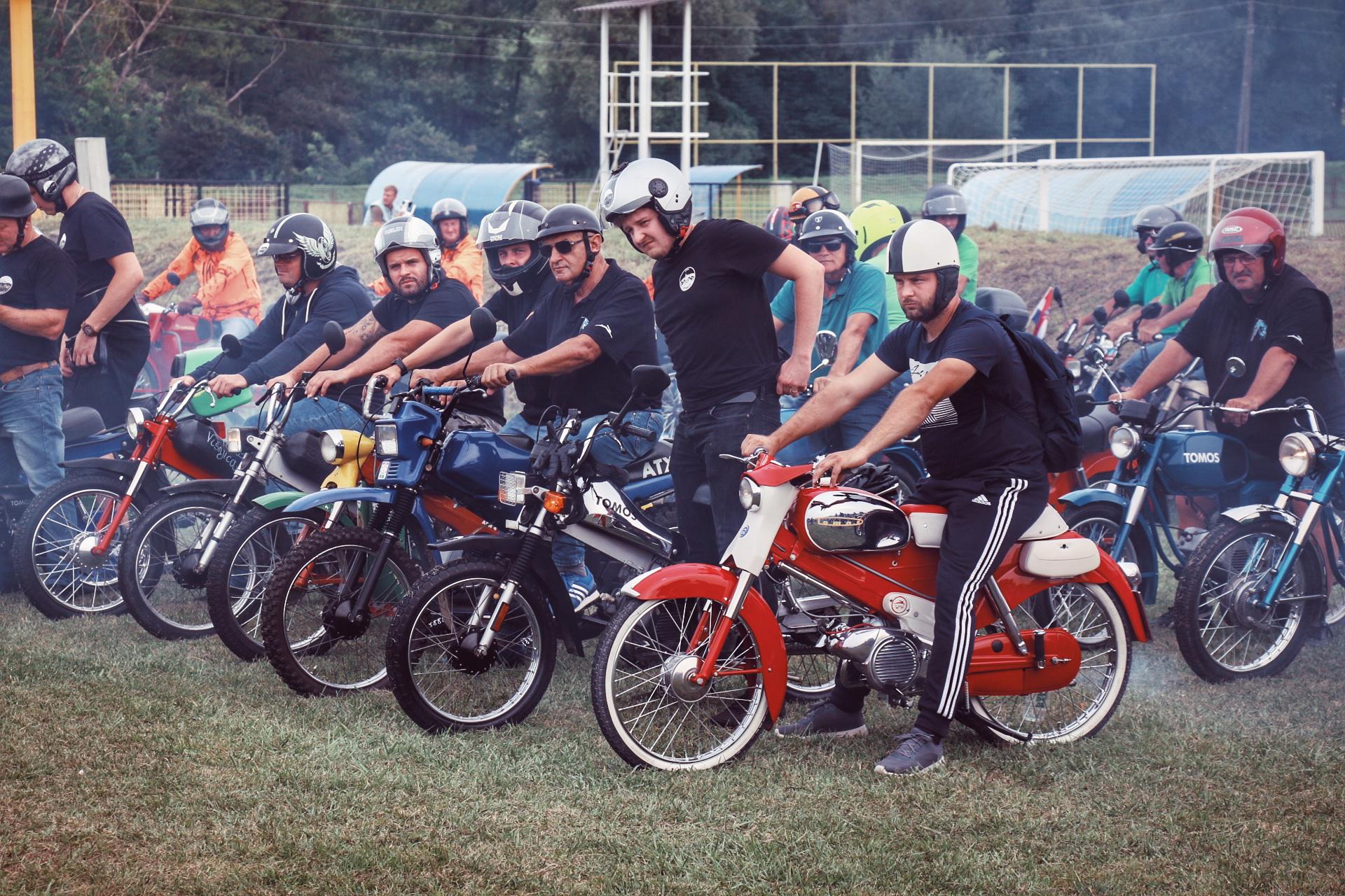 Image 5825497 (auto)