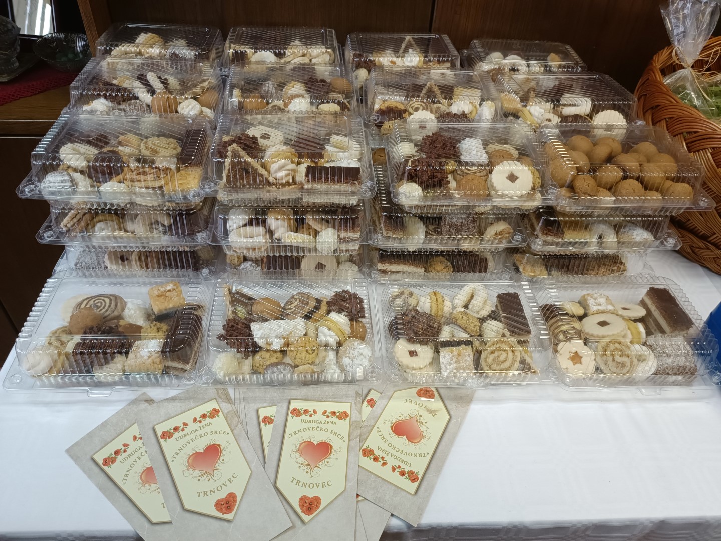 Uskrsna izložba Udruge žena Trnovečko srce