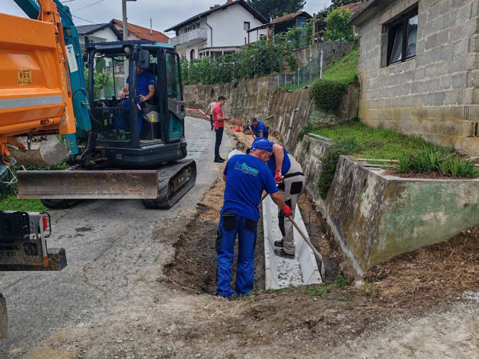 CREATOR: gd-jpeg v1.0 (using IJG JPEG v62), quality = 90 CREATOR: gd-jpeg v1.0 (using IJG JPEG v62), quality = 90