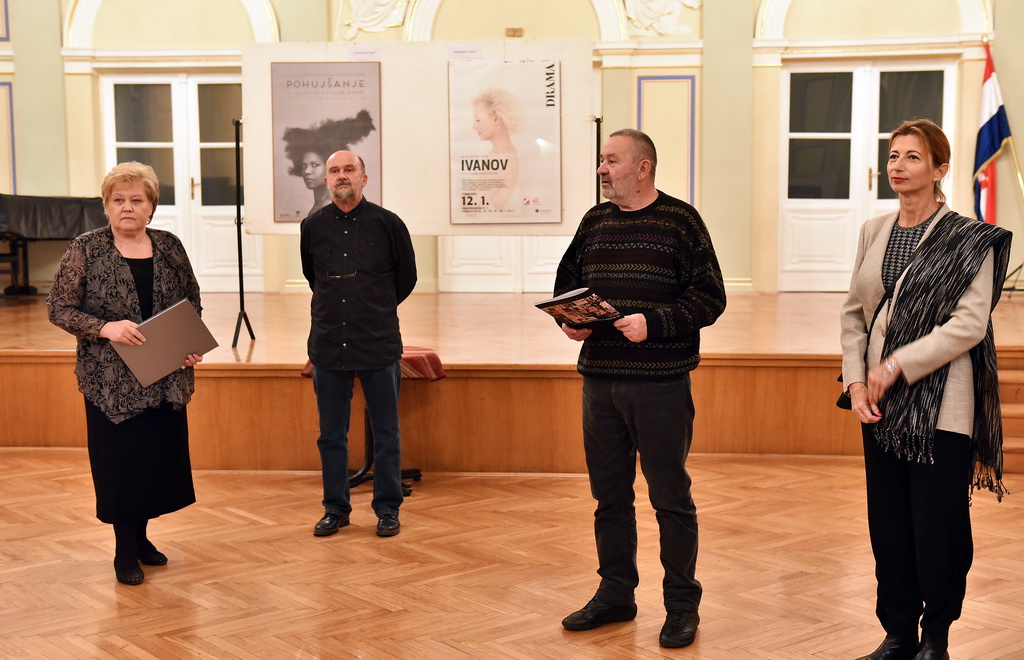 Image 3971863 (auto)