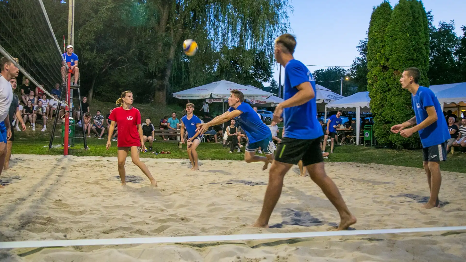 150824-gmajna-odbojka-01 (Large) 150824-gmajna-odbojka-01 (Large)