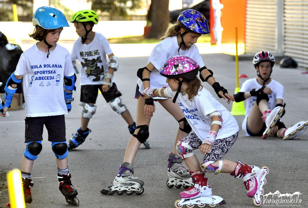 ŠKOLA ROLANJA Oko 130 djece naučilo rolati, s njima po prvi puta i roditelji