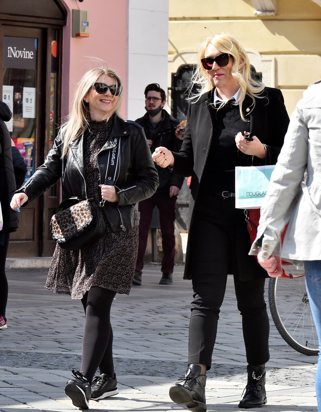 Image 4863658 (auto)