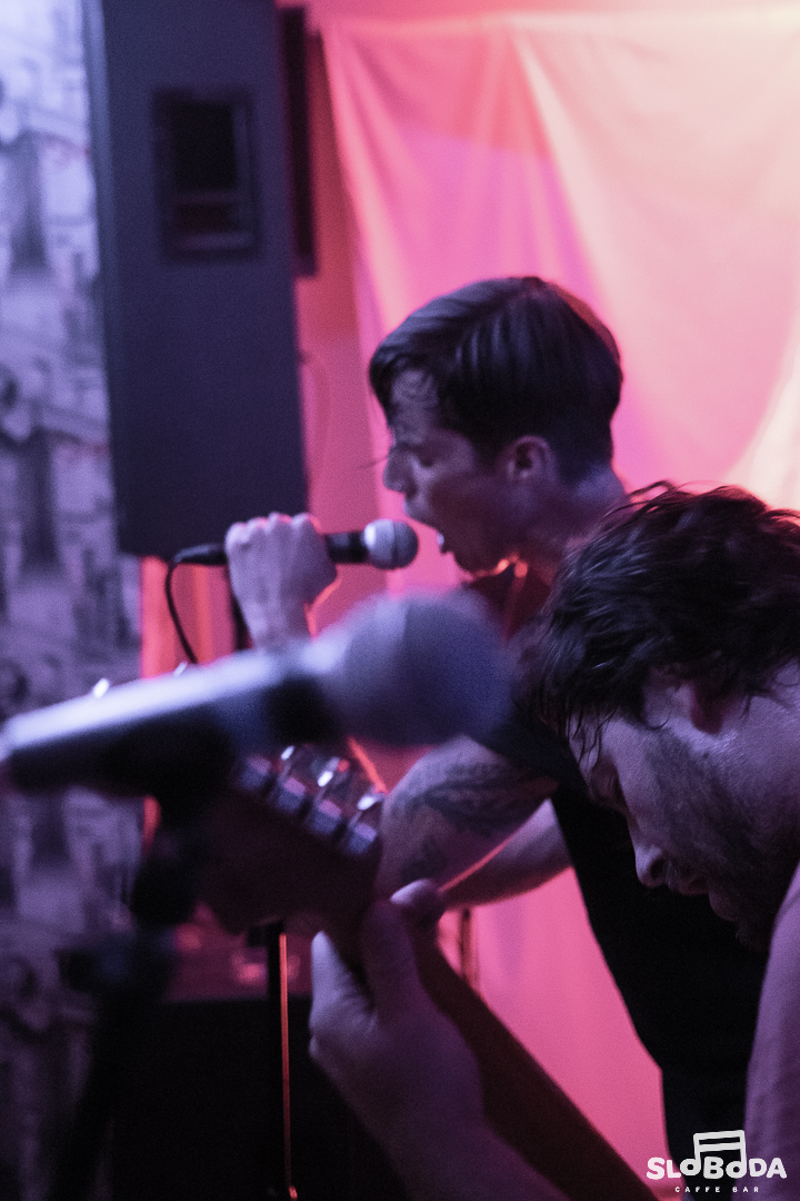 Scena je mrtva Scena je mrtva