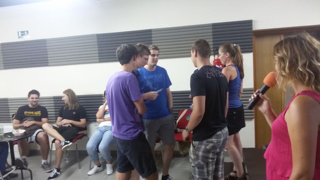 20150811231137409668