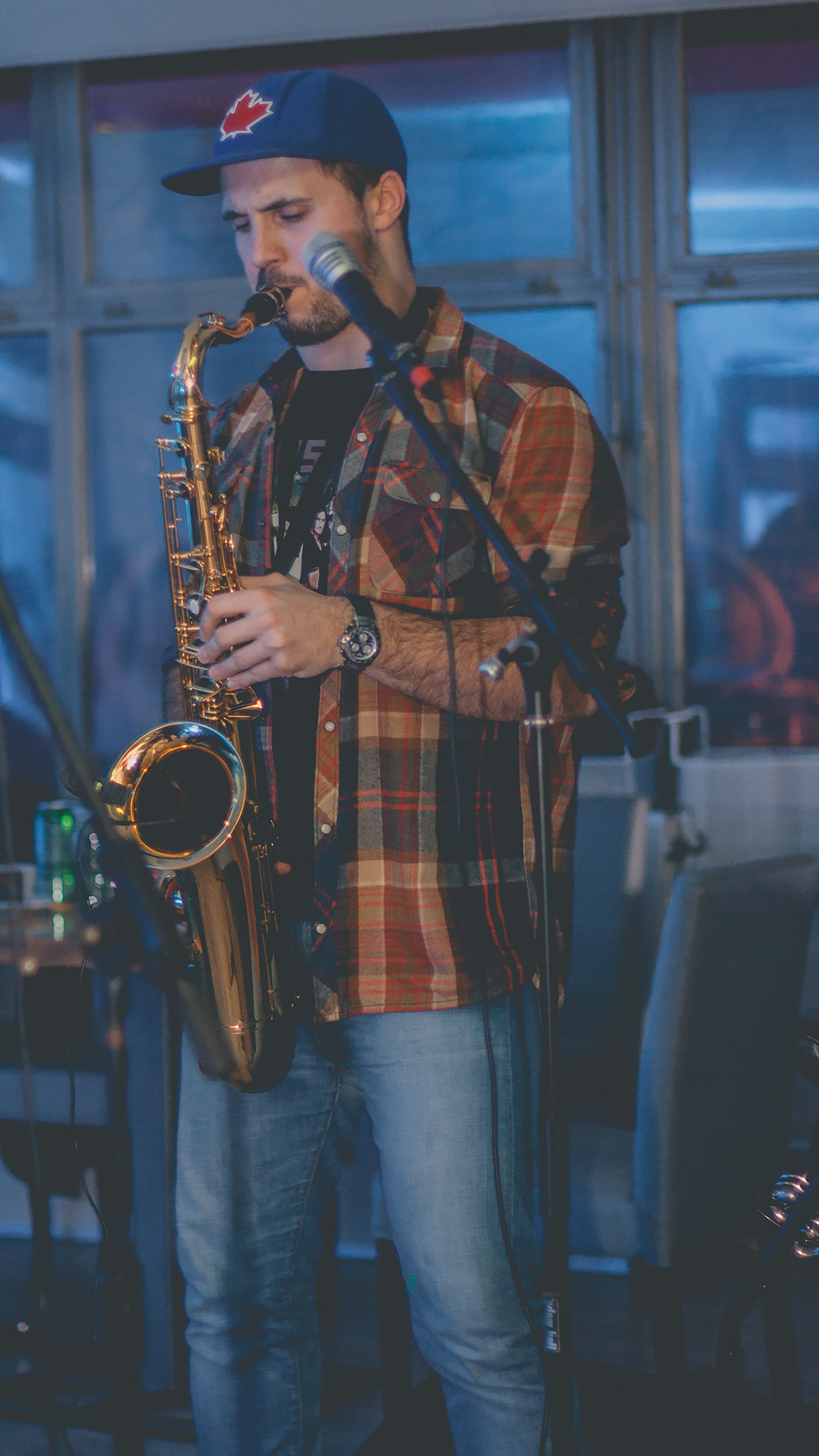 The Fakin’ Lajsne, Sloboda